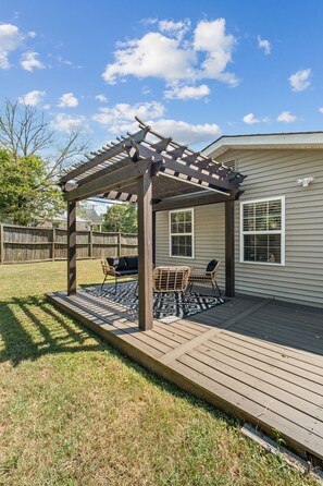 Terrace/patio - Cozy Cottage East Nashville - Long Term Stays (Nashville)