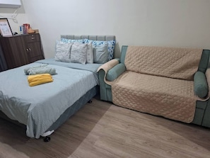 1 habitación, wifi y ropa de cama