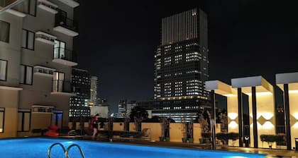 Studio Unit with Balcony + City & Mountain Views + Fast WiFi | Near IT Park