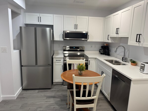 Microwave, oven, stovetop, dishwasher