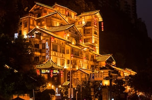 Danh thắng