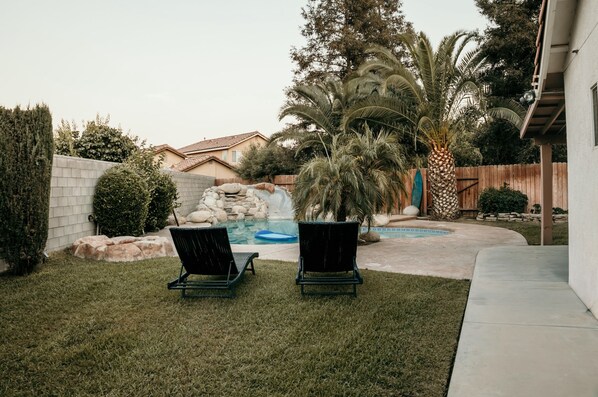 Pool - Spacious 4BDRM with a Stunning Pool+Game Room and Firepit (Bakersfield)