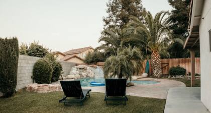 Spacious 4BDRM with a Stunning Pool+Game Room and Firepit