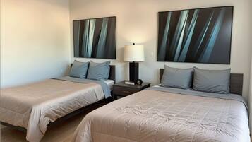 4 bedrooms, iron/ironing board, free WiFi, bed sheets