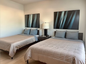 4 Schlafzimmer, Bügeleisen/Bügelbrett, kostenloses WLAN, Bettwäsche