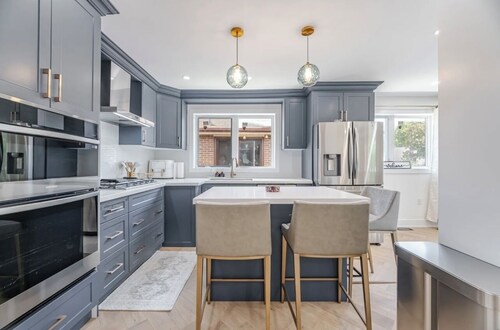 Peaceful 2-bdrm Escape in a Prime Brampton Location