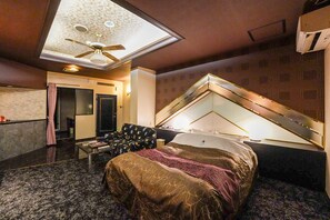 Quarto casal luxo | Wi-Fi de cortesia