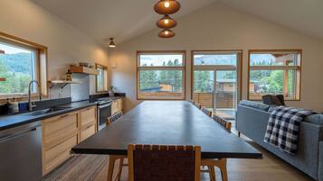 Mikrowelle, Ofen, Herdplatte, Geschirrspüler