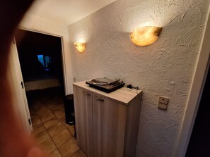 Shared Dormitory, 1 Bedroom, Patio, Garden View | 1 bedroom