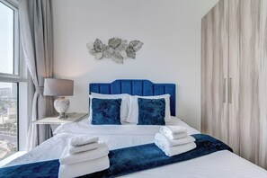 Apartment, Balcony, Golf View | In-room safe, blackout curtains, soundproofing, iron/ironing board - PVH - Golf Vita - 1BR (Dubai)