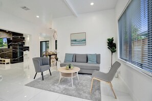 Smart TV, offices