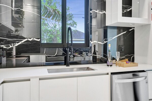 Fridge, microwave, oven, stovetop
