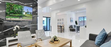 TV connectée, espaces bureaux