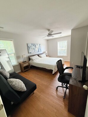 3 bedrooms, iron/ironing board, travel cot, free WiFi - Superb 3-bedroom house in quiet cul-de-sac near Reidville, GSP, Tyger River Park (Woodruff)