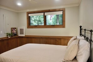 Signature House, 3 Bedrooms, Balcony, Lake View | Individually decorated, individually furnished, desk, laptop workspace