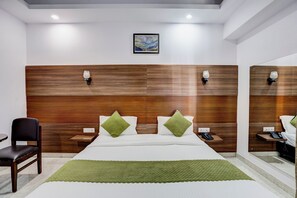 Deluxe Double Room, Balcony | Premium bedding, pillowtop beds, free WiFi, bed sheets