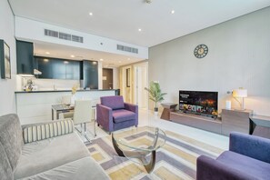 Premium Apartment, City View | Living room