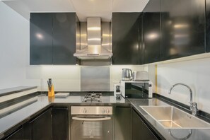 Premium Apartment, City View | Private kitchen | Full-size fridge, microwave, oven, stovetop