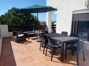 Outdoor dining - Luxury apartment Casares Andalusia Costa del Sol Estepona Marbella Malaga Espana (AN)