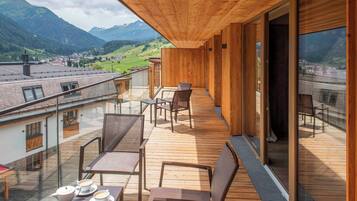 Penthouse Superior, 3 kamar tidur | Balkon