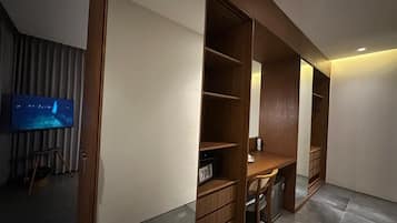 Superior Oda, 1 Yatak Odası, Sigara İçilmez, Balkon | Ücretsiz kablosuz İnternet