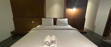 Superior Room, 1 Bedroom, Non Smoking, Balcony | Free WiFi