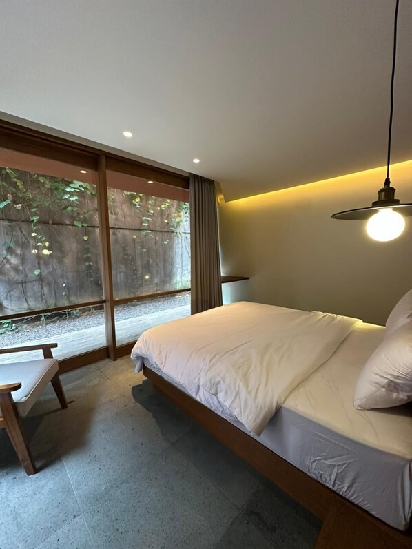 Standard Single Room, Balcony