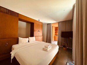 Superior Room, 1 Bedroom, Non Smoking, Balcony