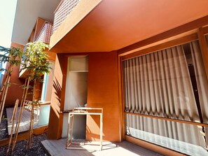 Mặt tiền nơi lưu trú