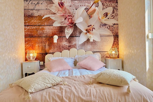 Décoration personnalisée, Wi-Fi gratuit, draps fournis