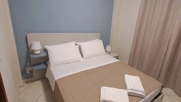 6 camere, ferro/asse da stiro, lenzuola