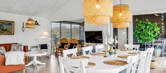 "Sigrun" - 300m from the sea by Interhome