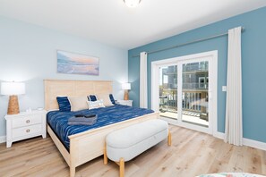 4 bedrooms, desk, iron/ironing board, travel cot