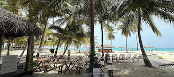 Sea Shells Beach Resort