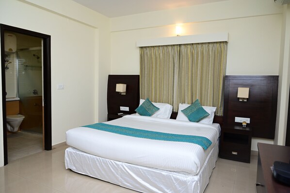 Caja de seguridad en la habitación y cortinas blackout 