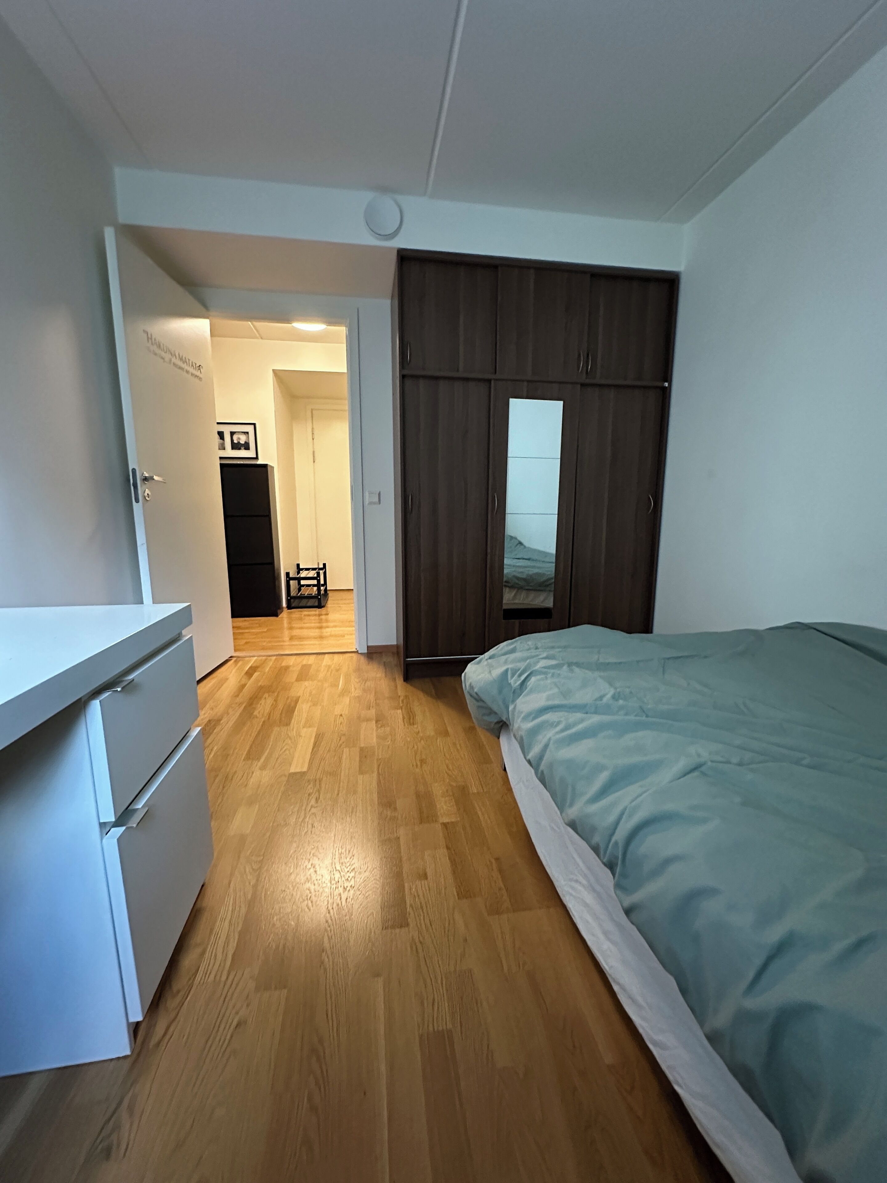 4 bedrooms, WiFi, bed sheets