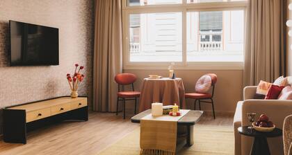 Saint J Hotel