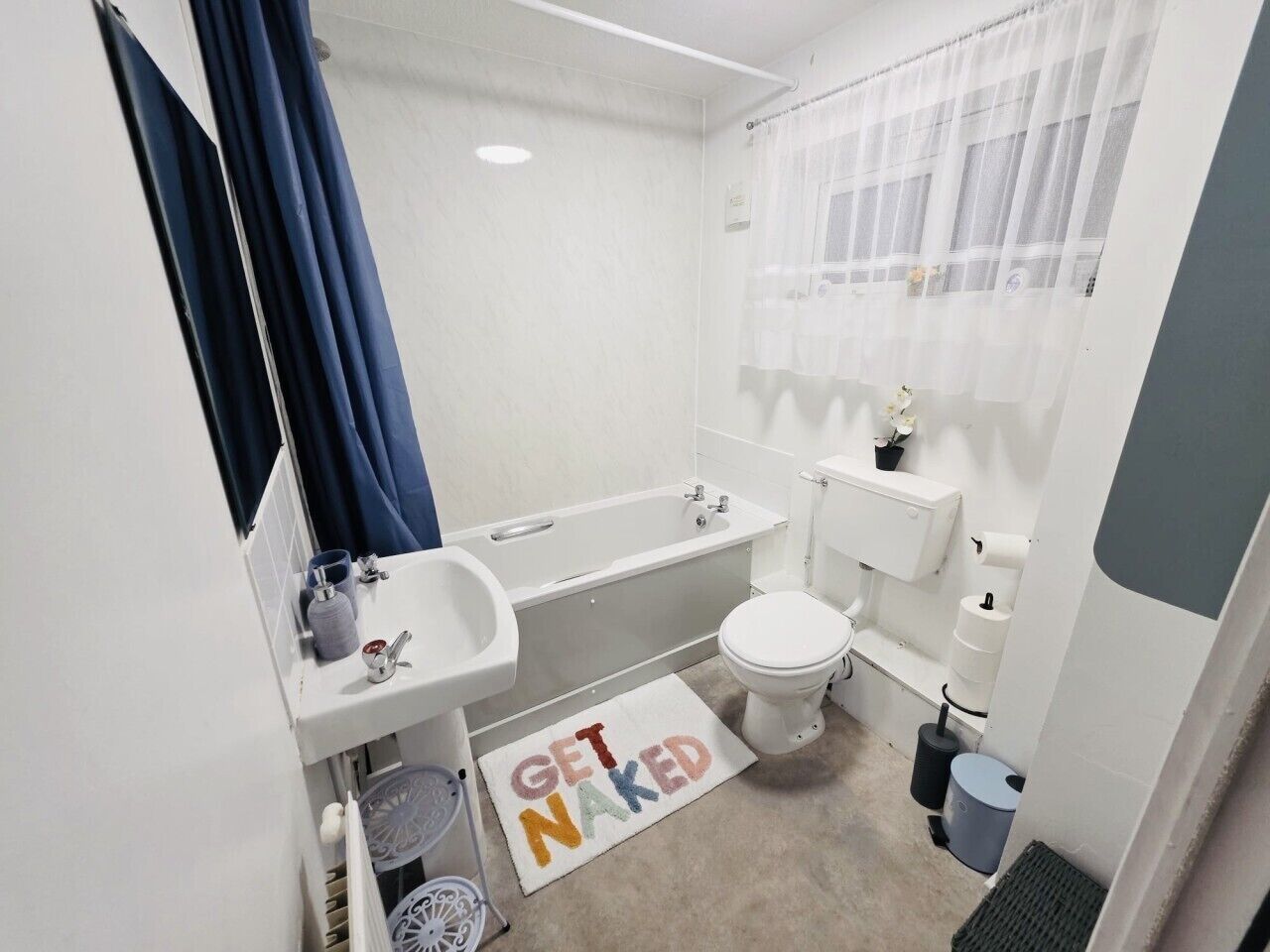Hair dryer, towels