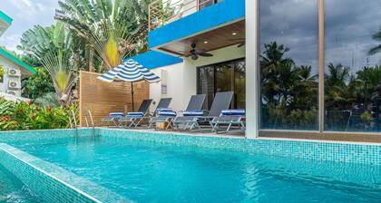 4 bedroom-Beachfront-Luxury-Wildlife-Fast internet-private pool