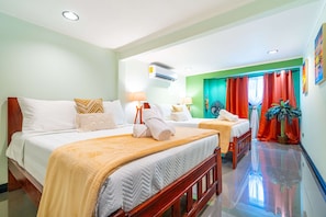 3 bedrooms, iron/ironing board, travel cot, free WiFi