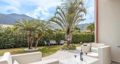 |Hot whirlpool|Private|Wi-fi|BBQ by Proger