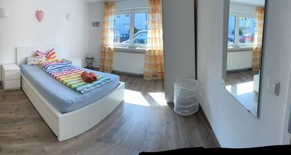 Erlachoase: Urlaub am Wald – Terrasse, Waldspaziergänge & Yoga