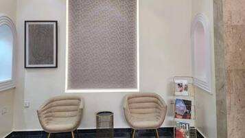 Deluxe Single Room, City View | Free WiFi