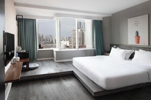 Comfort Single Room | Desk, laptop workspace, blackout curtains, iron/ironing board - chongqingyinshiguangjiangjingjiudian (Chongqing)