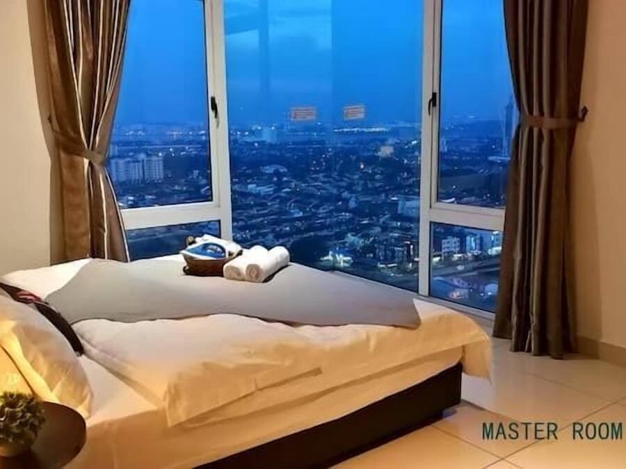 Basic Apartment | Iron/ironing board, free WiFi