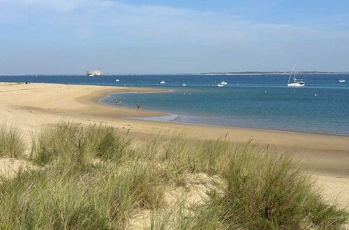 Plage à 50m - 8 couchages - top résidence au calme