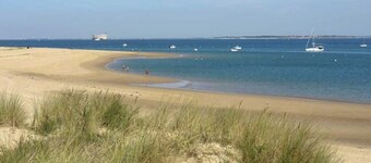 Beach 50m away - sleeps 8 - top quiet residence