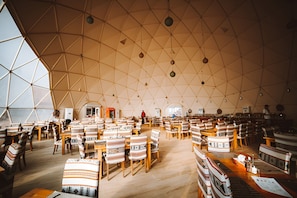 Free daily buffet breakfast - SunCity Camp (Wadi Rum)
