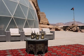 شرفة/رواق