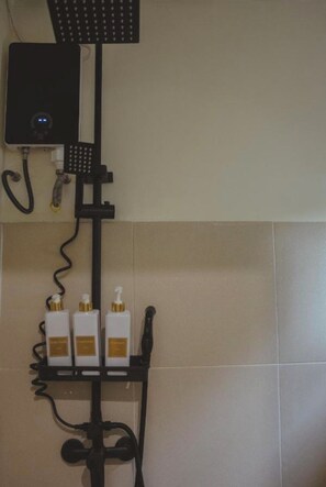 House | Bathroom
